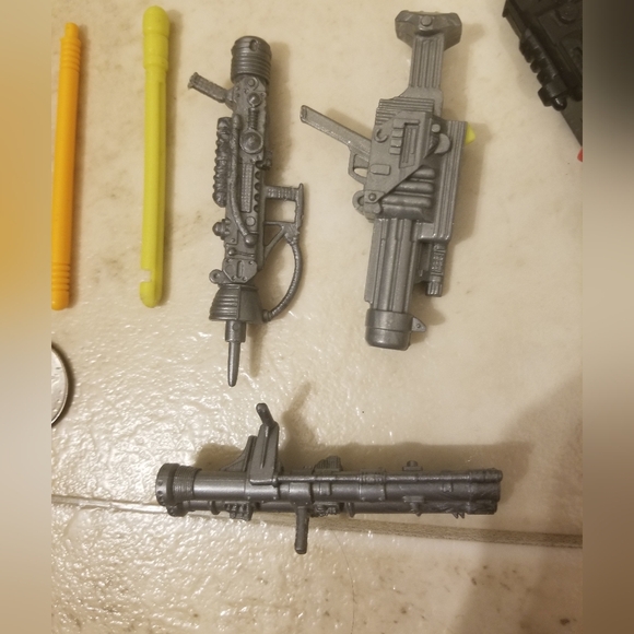 Gi Joe accessories loose lot rocket gun weapon unknown vintage read - Picture 4 of 12
